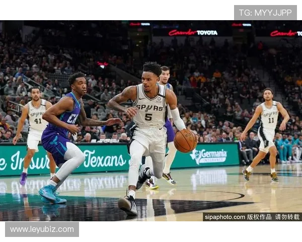 在稳固防守下卡塞米罗与坎特中场拦截能力呈现分化趋势